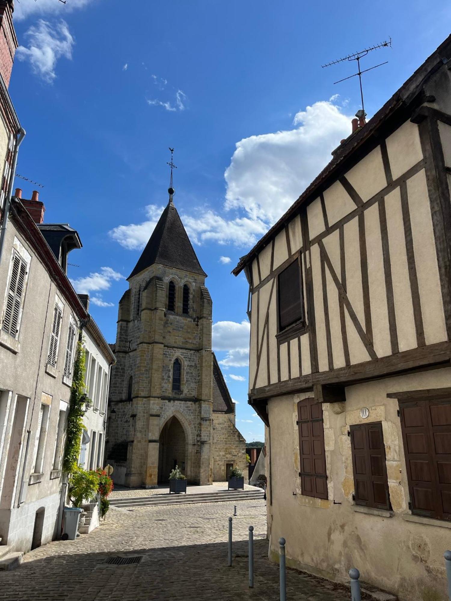 La Confiserie , Vierzon , Proche Gare , Tout Confort Exterior photo